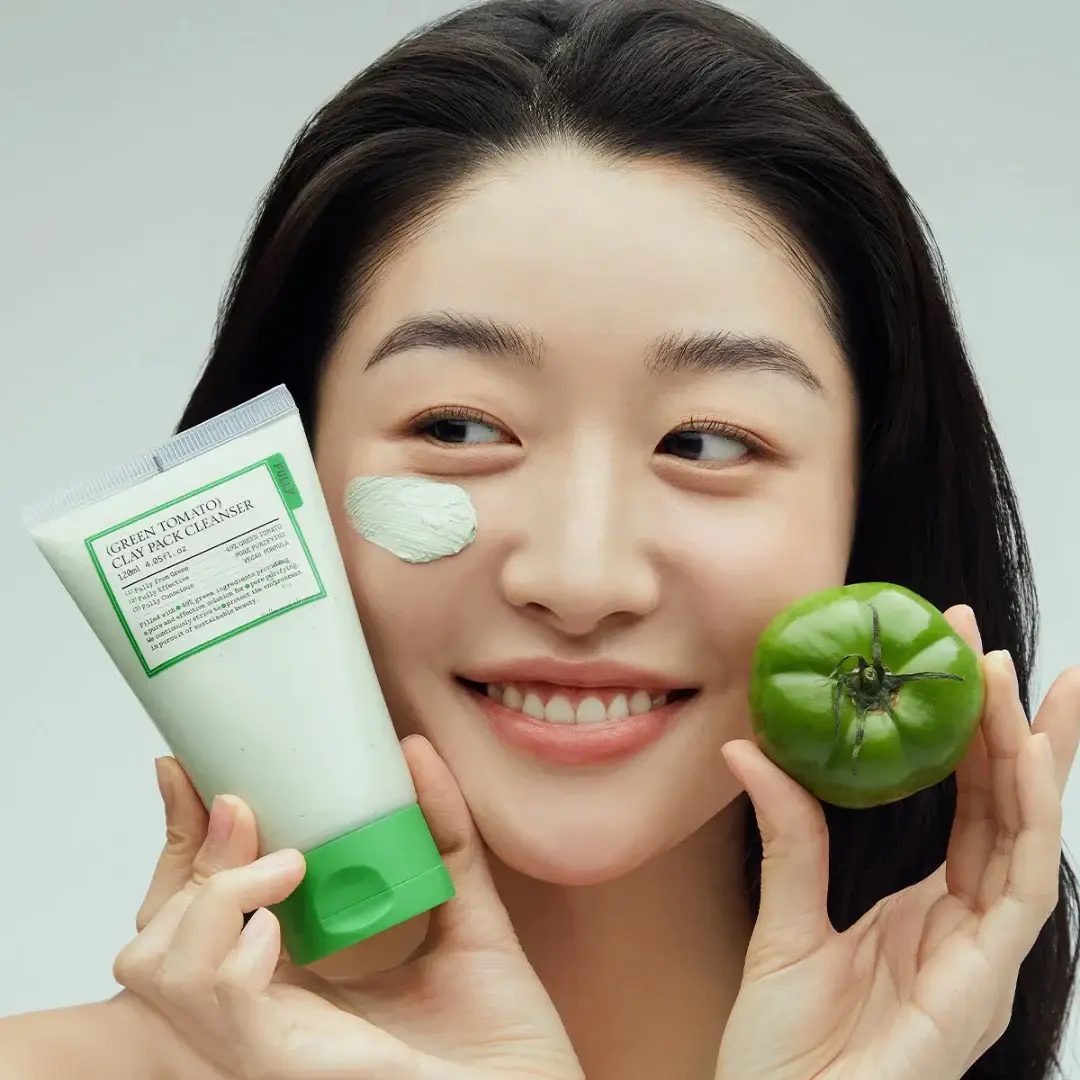 Fully green tomato clay pack cleanser 120gm Buy And Get Imagic Face Makeup Sponge Puff product image